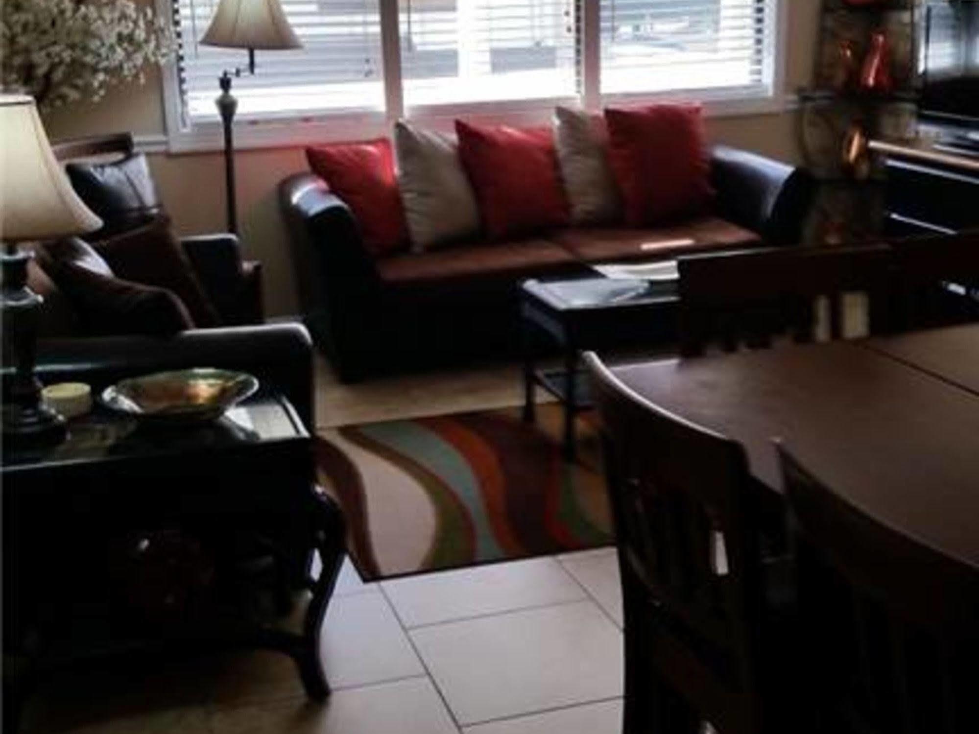 The Dunes Towers By Palmetto Vacation Rentals Myrtle Beach Bagian luar foto